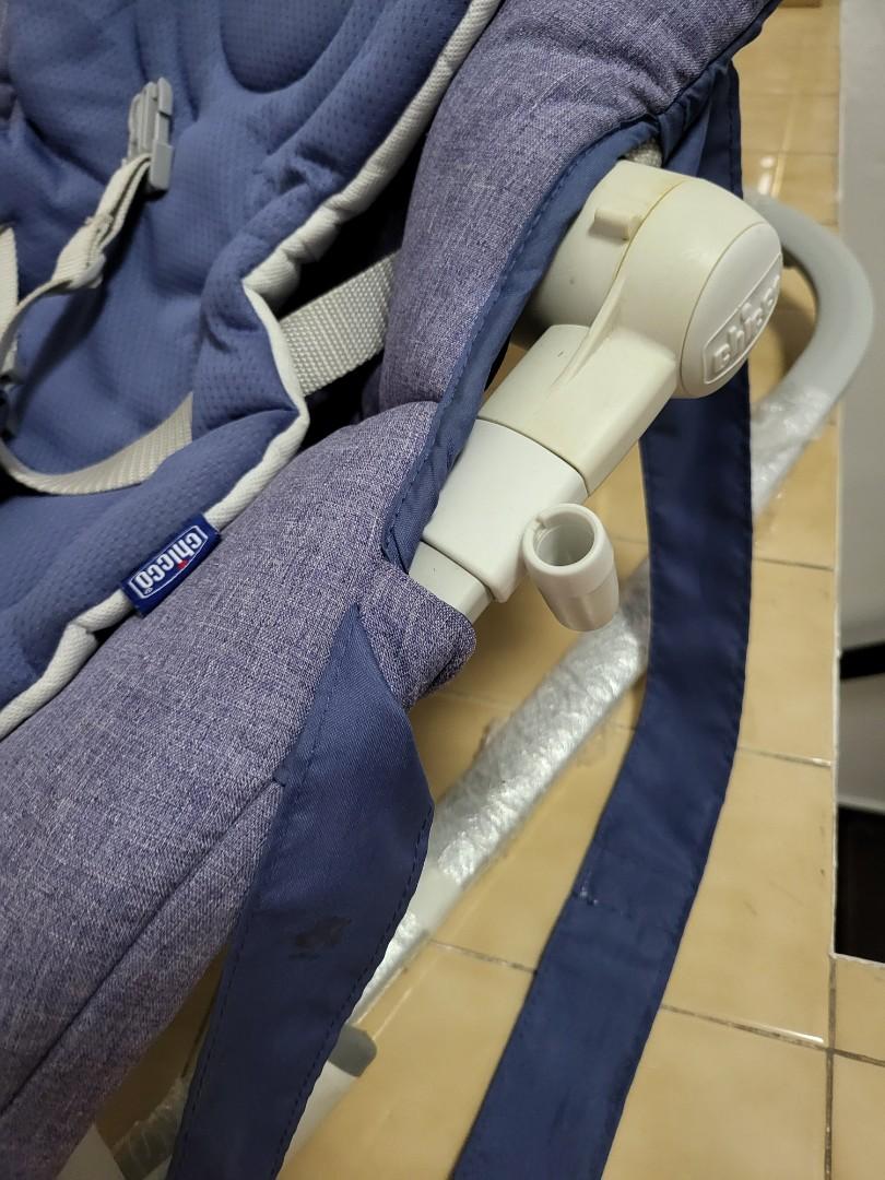 Chicco baby rocker, Babies & Kids, Infant Playtime on Carousell