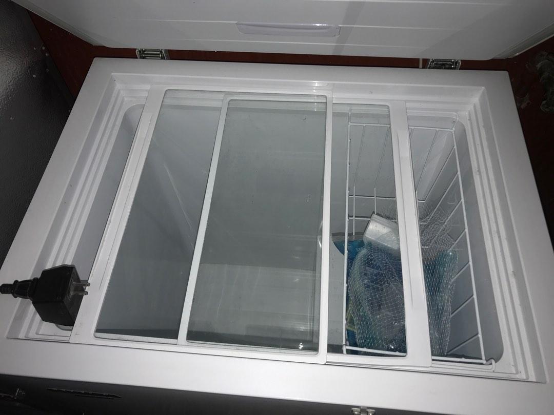 Condura Chest Freezer Inverter (5cu. ft.), TV & Home Appliances