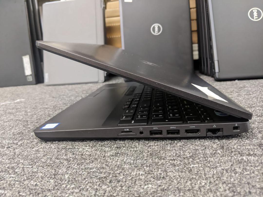 Dell Latitude 5500 Laptop  