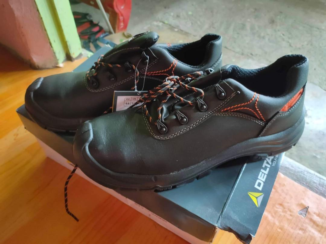 Delta plus safety shoes, Men's Fashion, Footwear, Boots on Carousell
