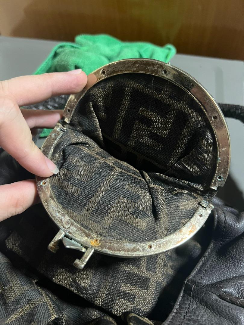 Fendi bag (Category: Luxury Bags & Wallets) located in Quezon City. Submitted by Amihan19 (Listing ID 1187972188, Image 3). Description: 100% original Fendi bag bought in Japan RFS: decluttering .