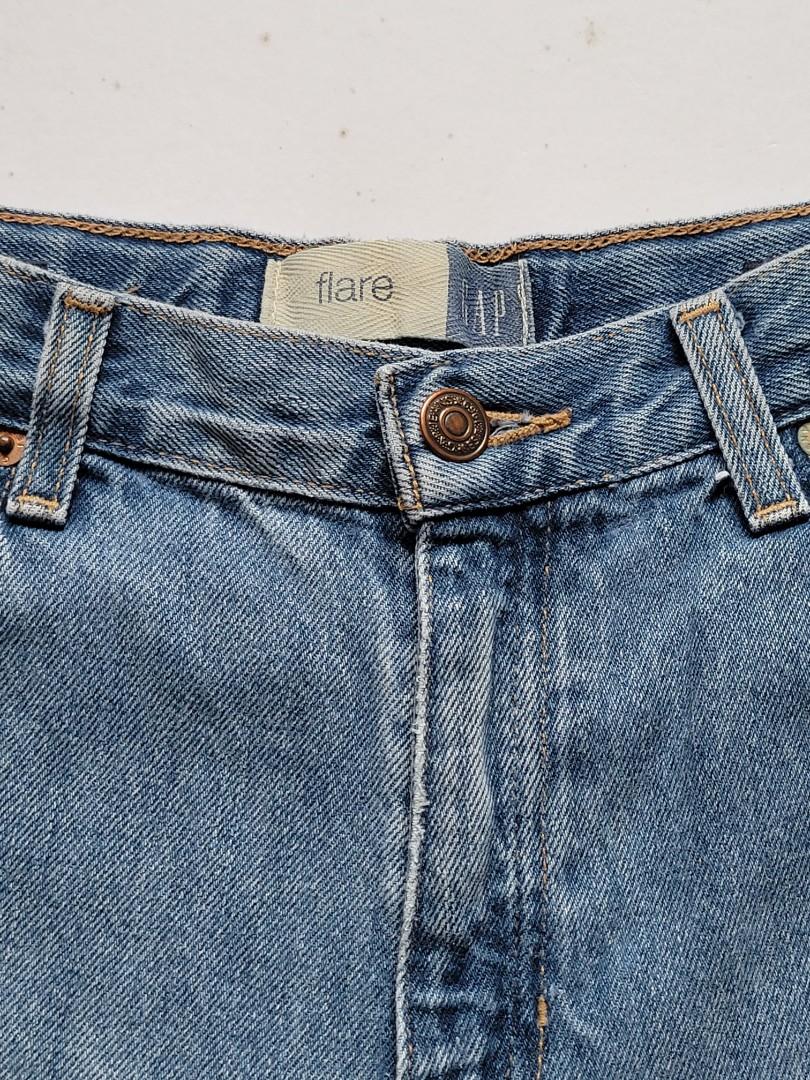GAP FLARE JEANS, Women's Fashion, Bottoms, Jeans on Carousell