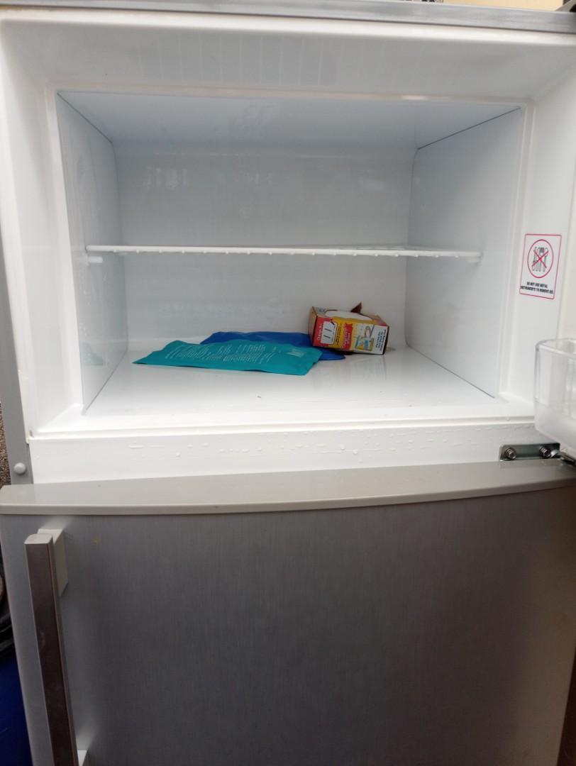 GE 2 DOOR REFRIGERATOR, TV & Home Appliances, Kitchen Appliances