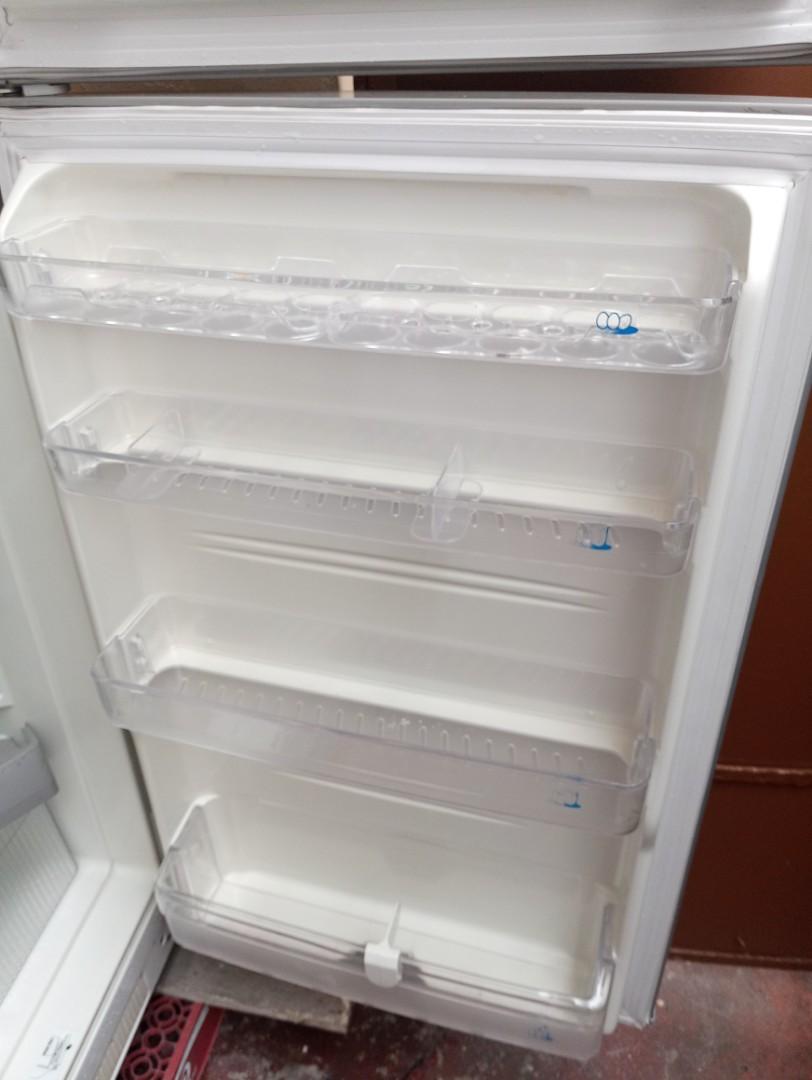 GE 2 DOOR REFRIGERATOR, TV & Home Appliances, Kitchen Appliances