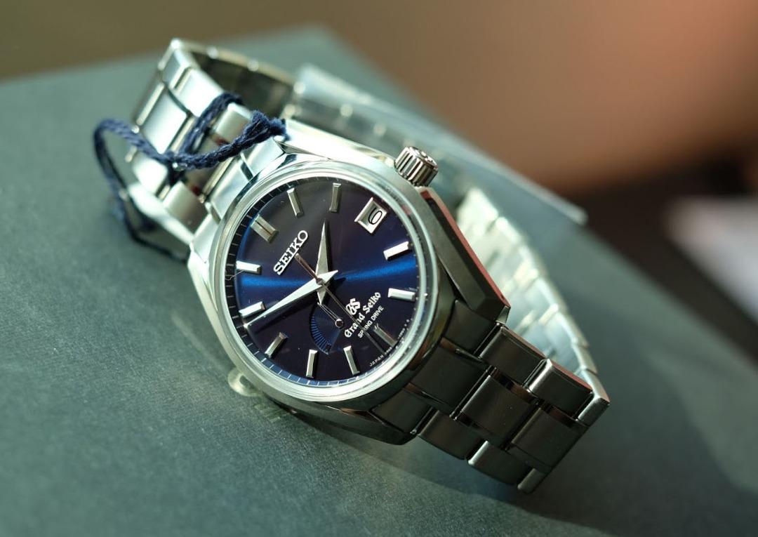 Grand Seiko SBGA105 50th Anniversary LE, Luxury, Watches on Carousell