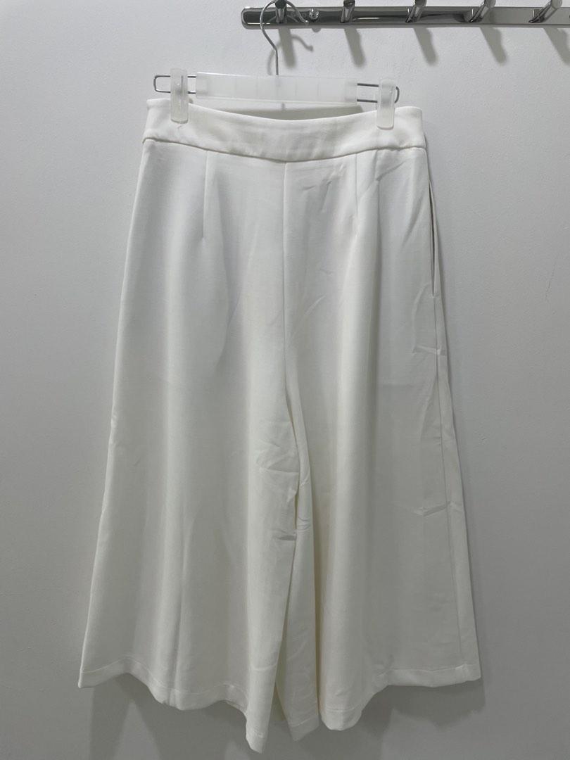 Gulotte ( white ), Women's Fashion, Bottoms, Other Bottoms on Carousell