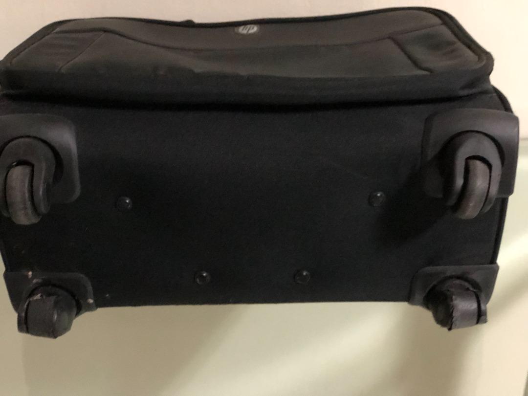 HP Laptop trolley bag, Hobbies & Toys, Travel, Luggage on Carousell