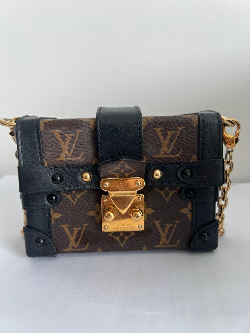 Louis Vuitton Essential Trunk Bag