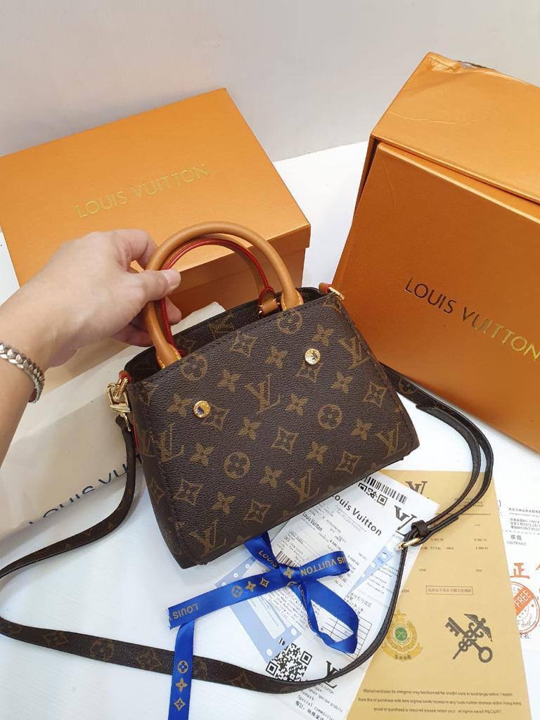 LV Montaigne BB, Olshop Fashion, Olshop Wanita di Carousell