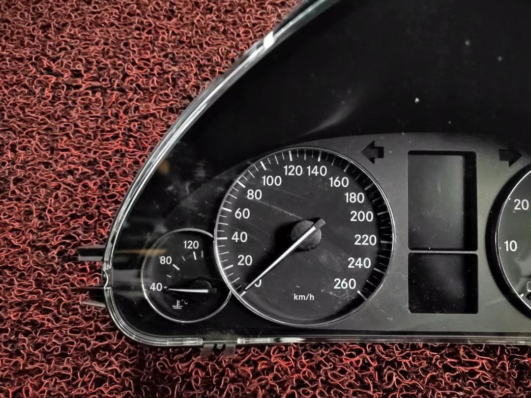 MERCEDES-BENZ C CLASS C180 CLUSTER METER, Auto Accessories on Carousell