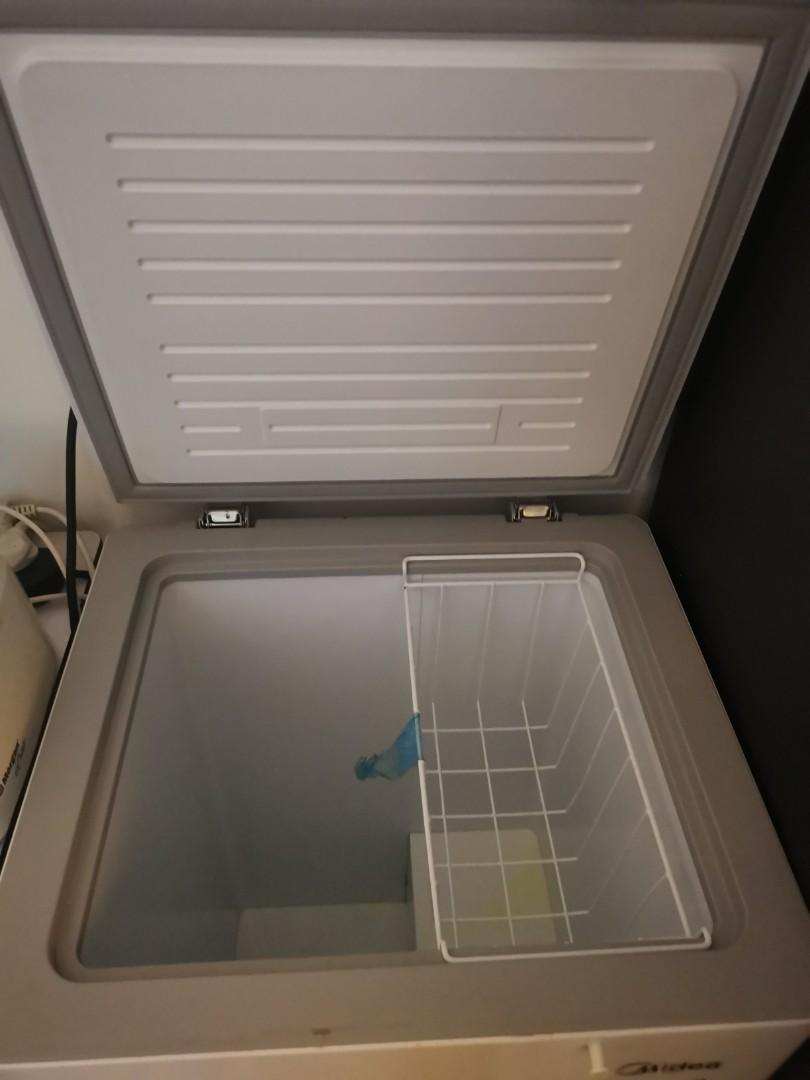 Midea deep freezer on Carousell