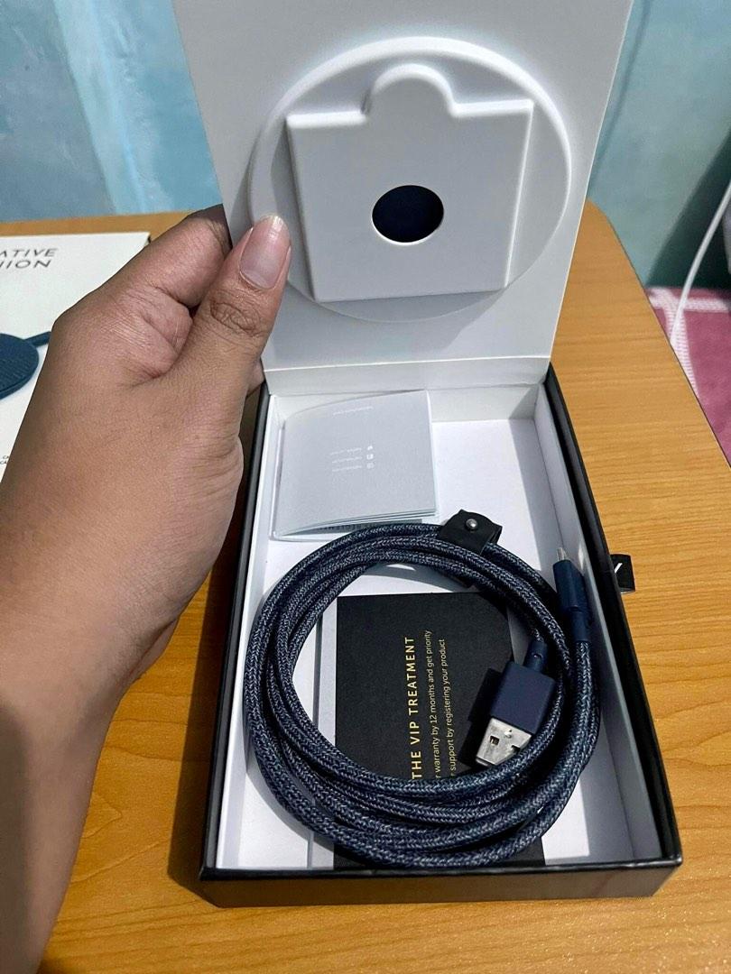Native Union Drop 10W Wireless Charging Pad/Charger (Category: Chargers & Cables) located in Obando. Submitted by prelovedbyangelic (Listing ID 1187937451, Image 3). Description: Effortless charging that isn’t just functional, but works as a refined design statement for your home or workspace. -Powers AirPods and AirPods Pro up to 5W, iPhone 8 or later up to 7.5W & other Qi compatible devices up to 10W -Crafted with a weighted aluminum base & hom