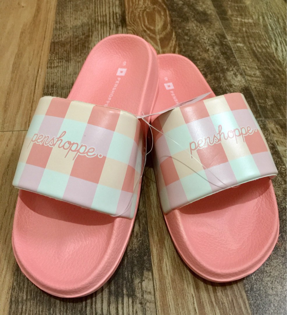 slider slipper, Women's Fashion, Footwear, Slippers and