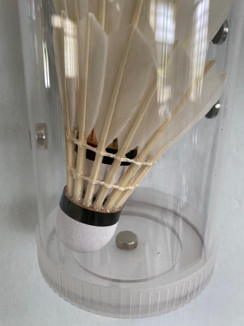 Badminton outlet shuttle holder