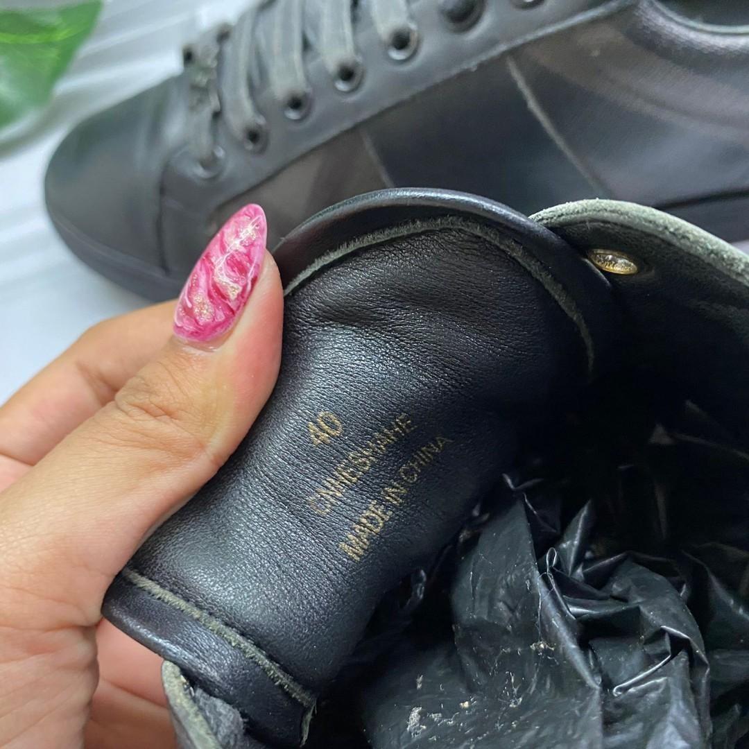 Sepatu Burberry Ritson Low Top Size 40 Fesyen Pria Sepatu