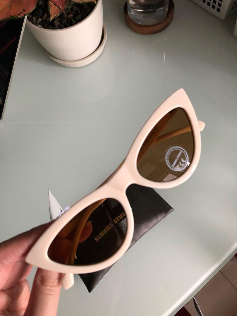 Sunnies Studios Sunglasses (Category: Sunglasses & Eyewear) located in Quezon City. Submitted by paige.and.co (Listing ID 1187904132, Image 2). Description: Brand new Sf c/o buyer.