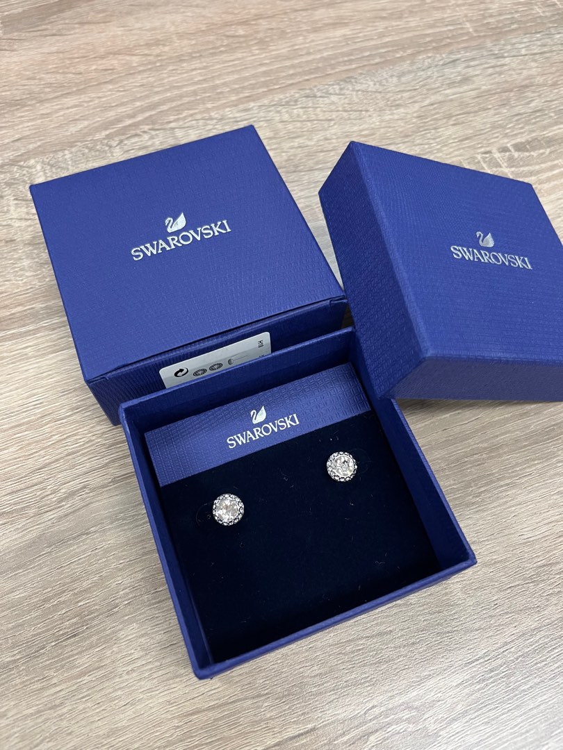 Swarovski angelic new arrivals stud earrings