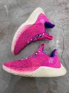 Curry Flow 9 in Tropic Pink
