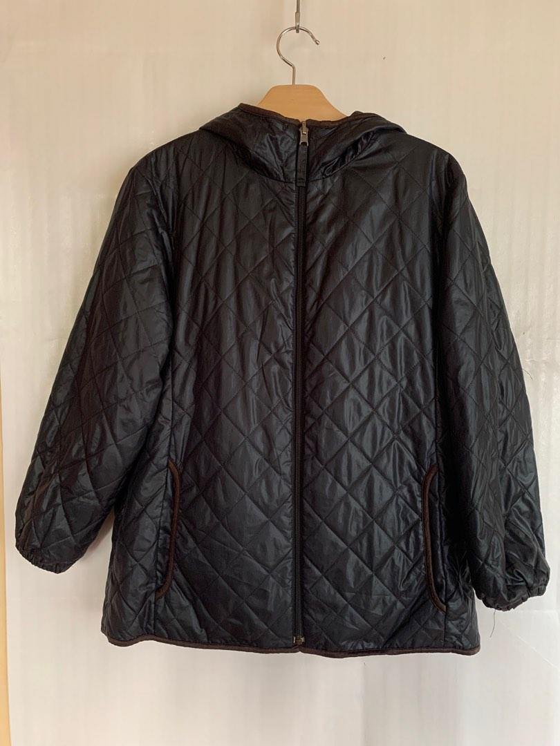 Uniqlo Reversible Jacket (Dark Brown and Black) (Category: Coats, Jackets and Outerwear) located in Baguio. Submitted by THRIFThingWars (Listing ID 1187932173, Image 2). Description: Size on Tag: L Width: 22" Length: 26.5".