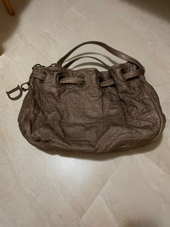 （分類：）位於 。 由 beccalaw 提交（商品編號 1187936331，圖片 1）。簡介： 。