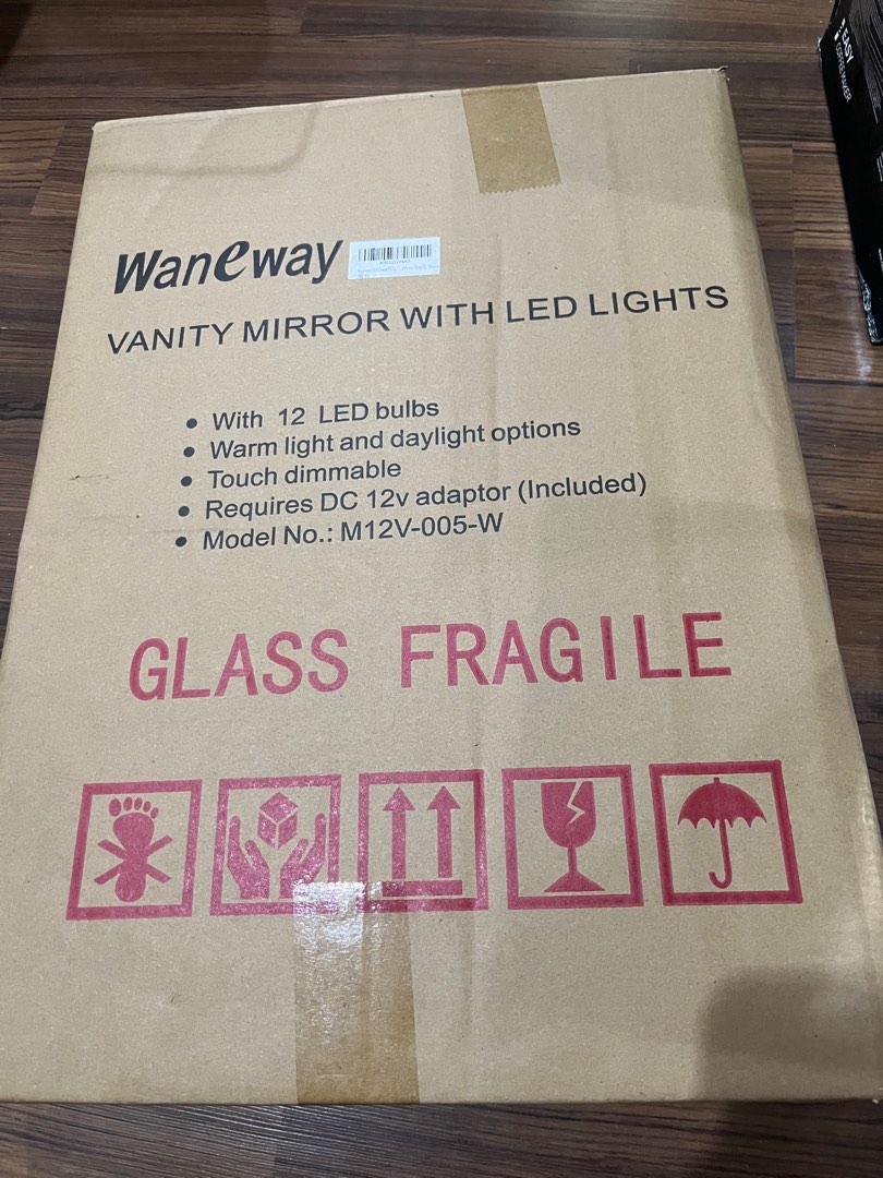 Waneway Vanity mirror with 12 LED lights, Furniture & Home Living, Home