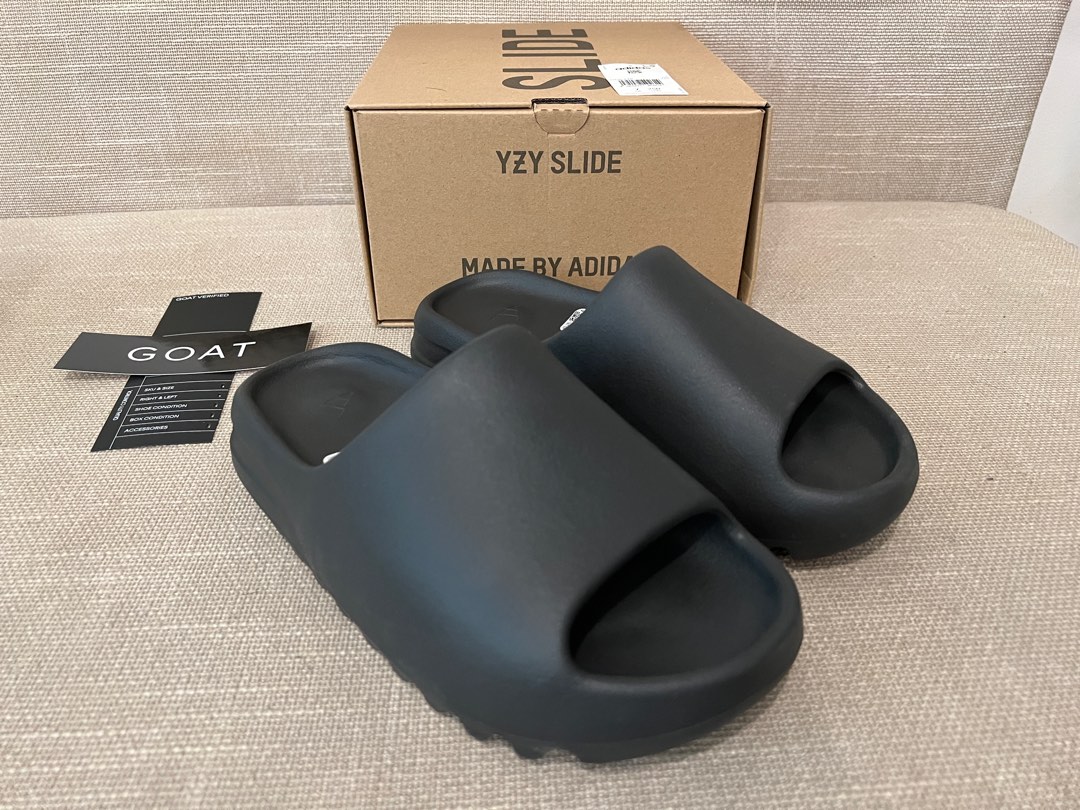 GOAT Verified Yeezy Slides Onyx UK 7 (March 2022 Release), Men's Fashion,  Footwear, Slippers u0026 Slides on Carousell
