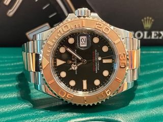 (Category: ) located in . Submitted by itrade_watches (Listing ID 1182815414, Image 1). Description: .