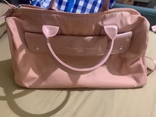 （分類：）位於 。 由 michellenikhui 提交（商品編號 1182891728，圖片 1）。簡介： 。