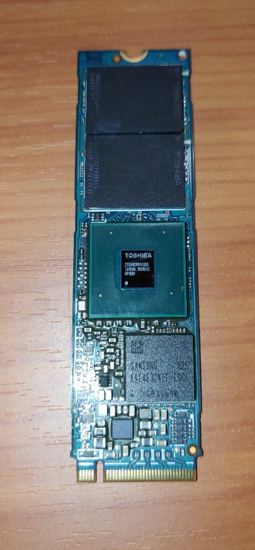 Toshiba kxg50znv1t02 2025