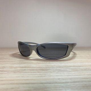 古著 vintage Y2K 千禧 復古 銀色 細亮粉 銀蔥 墨鏡 sunglasses