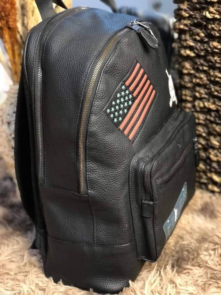 🇺🇸AUTHENTIC COACH BACKPACK FOR MEN🇺🇸 (Category: Backpacks) located in Manila. Submitted by lovingfashionstuff (Listing ID 1182742881, Image 3). Description: ORIGINAL MALL PULL OUT ✅ BRAND NEW ✅ COMPLETE INCLUSION 🔥 Tag 🔥 Receipt 🔥 Paper bag 🔥 Dust bag.