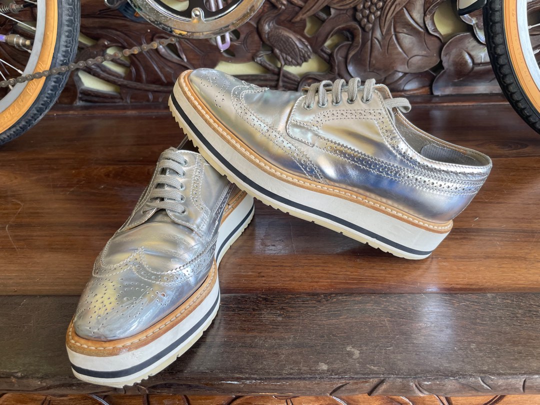 Prada hot sale silver brogues