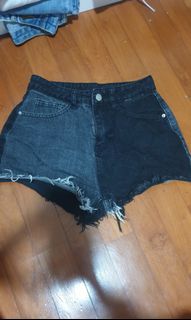 (Category: ) located in . Submitted by rysuki (Listing ID 1182876707, Image 1). Description: .