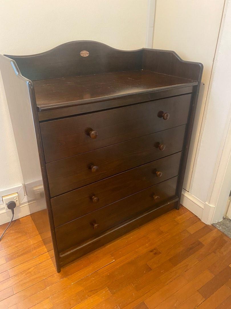 Boori Baby/Toddler Cot & Matching Dresser/Changing Table, Babies & Kids