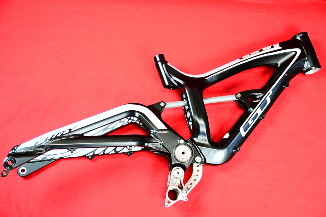 Gt fury 2.0 top