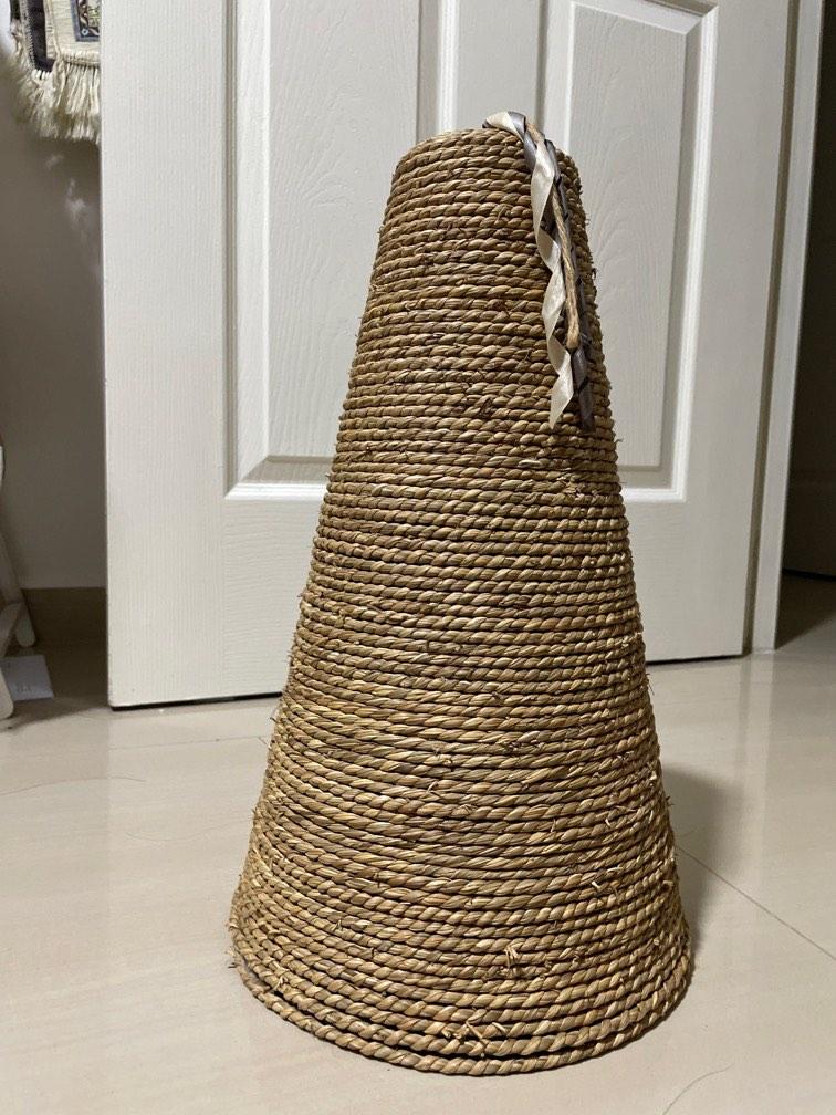 Cat scratcher cone, Furniture & Home Living, Furniture, Other Home