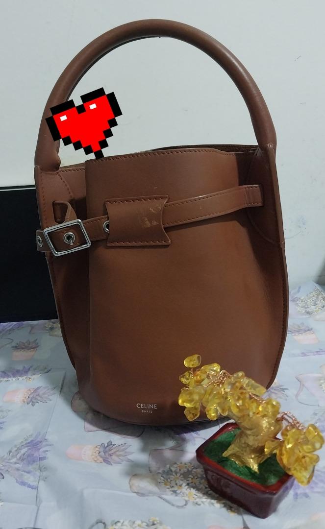 Celine bucket tote top