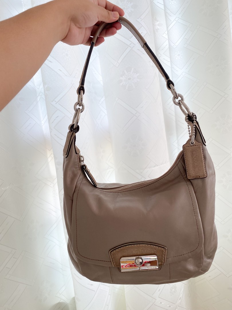 COACH HOBO BAG, Luxury, Bags & Wallets on Carousell