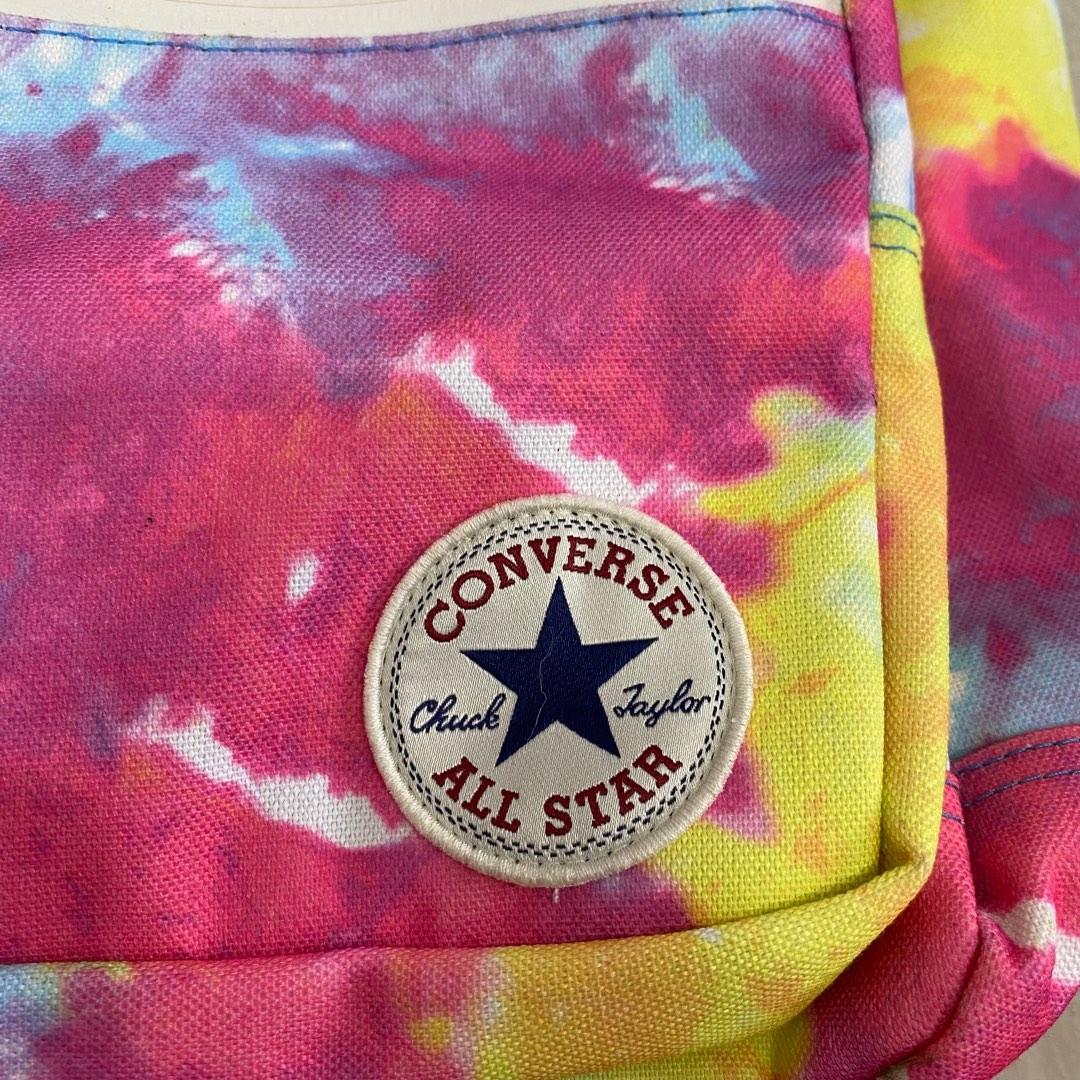 converse backpack, Women's Fashion, Bags & Wallets, Backpacks on Carousell