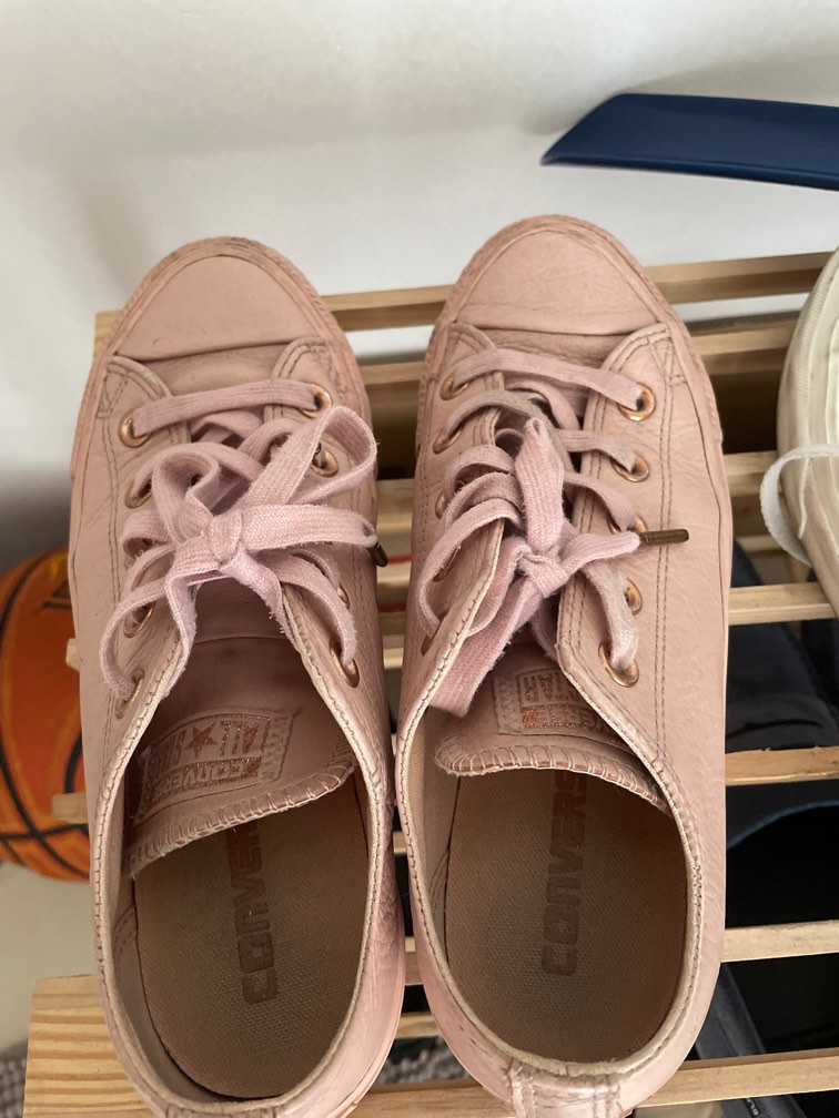 Converse pink leather best sale