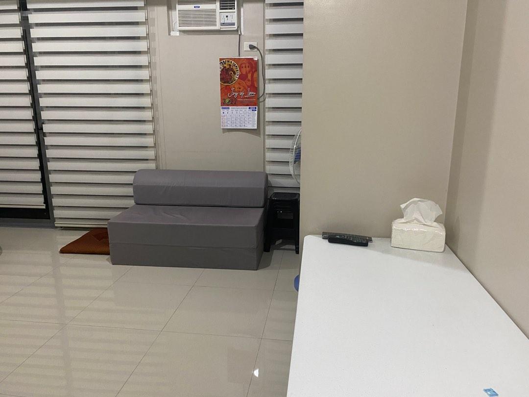 Cubao Quezon City Manhattan Studio Type Condominium For Rent (With