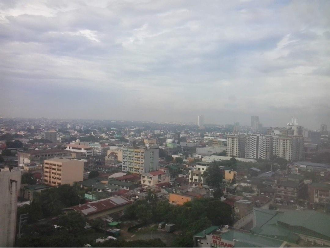 Cubao Quezon City Manhattan Studio Type Condominium For Rent (With