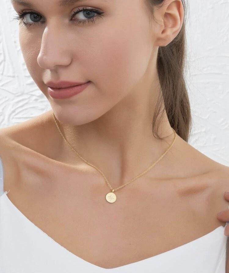 Dainty drop necklace top
