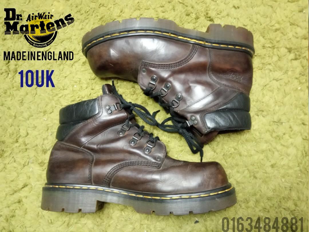 Dr martens discount airwair safety boots