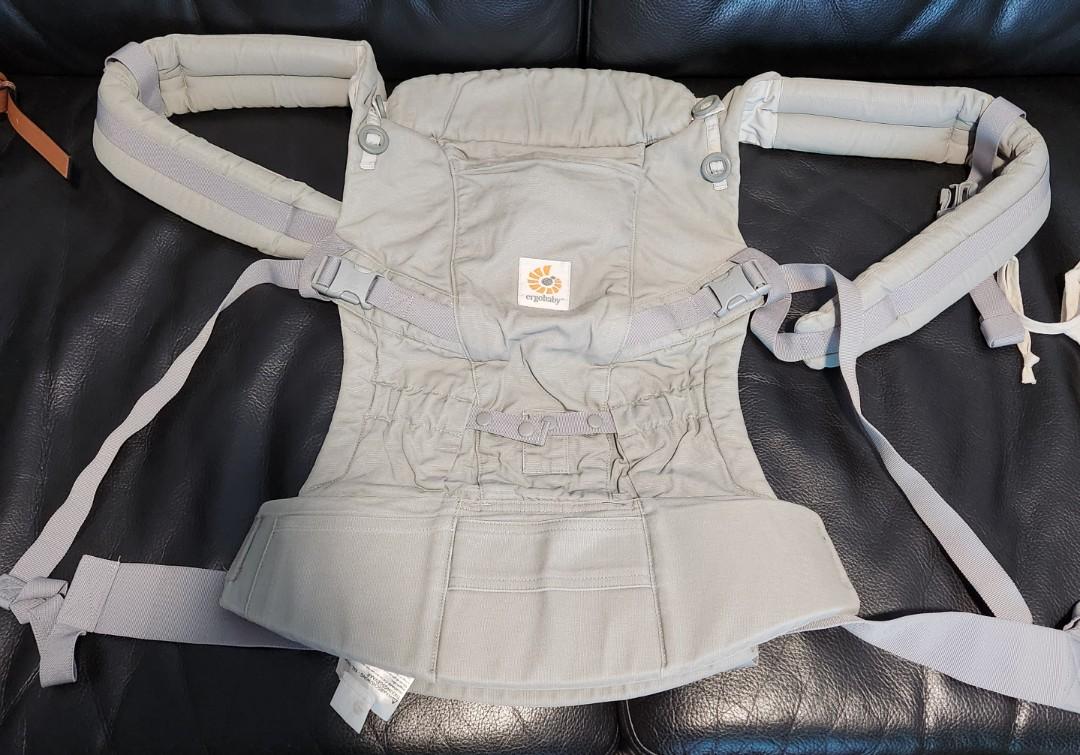 Ergobaby 360, Babies & Kids, Going Out, Carriers & Slings on Carousell