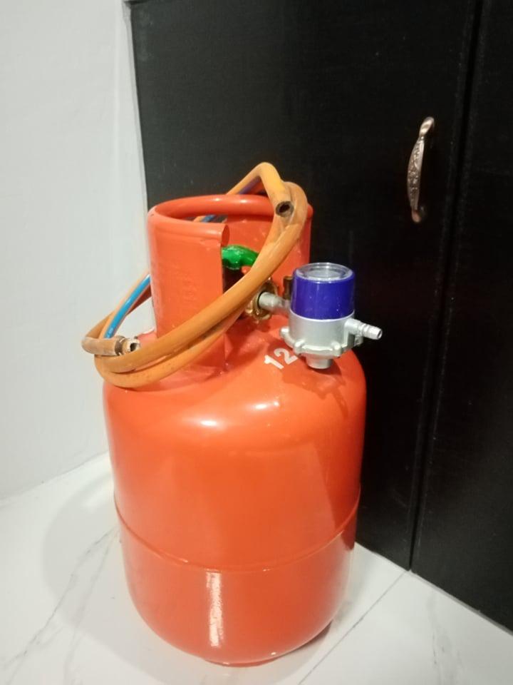 FOR SALE Double Burner Gas Stove + LPG Tank+ Automatic LPG Regulator + 2 hose, TV & Home