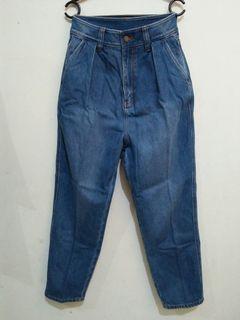 FREE ONGKIR! GU JEANS PRELOVED MURAH
