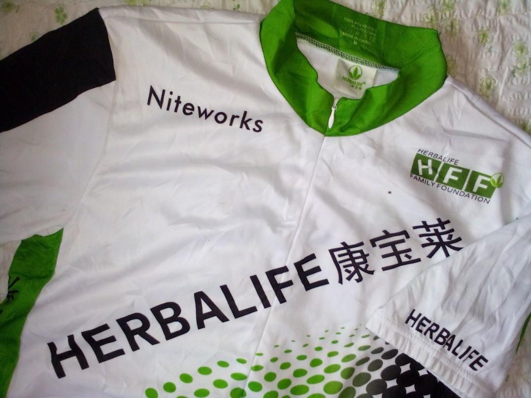 Herbalife half zip bike jersey, Men's Fashion, Activewear on Carousell