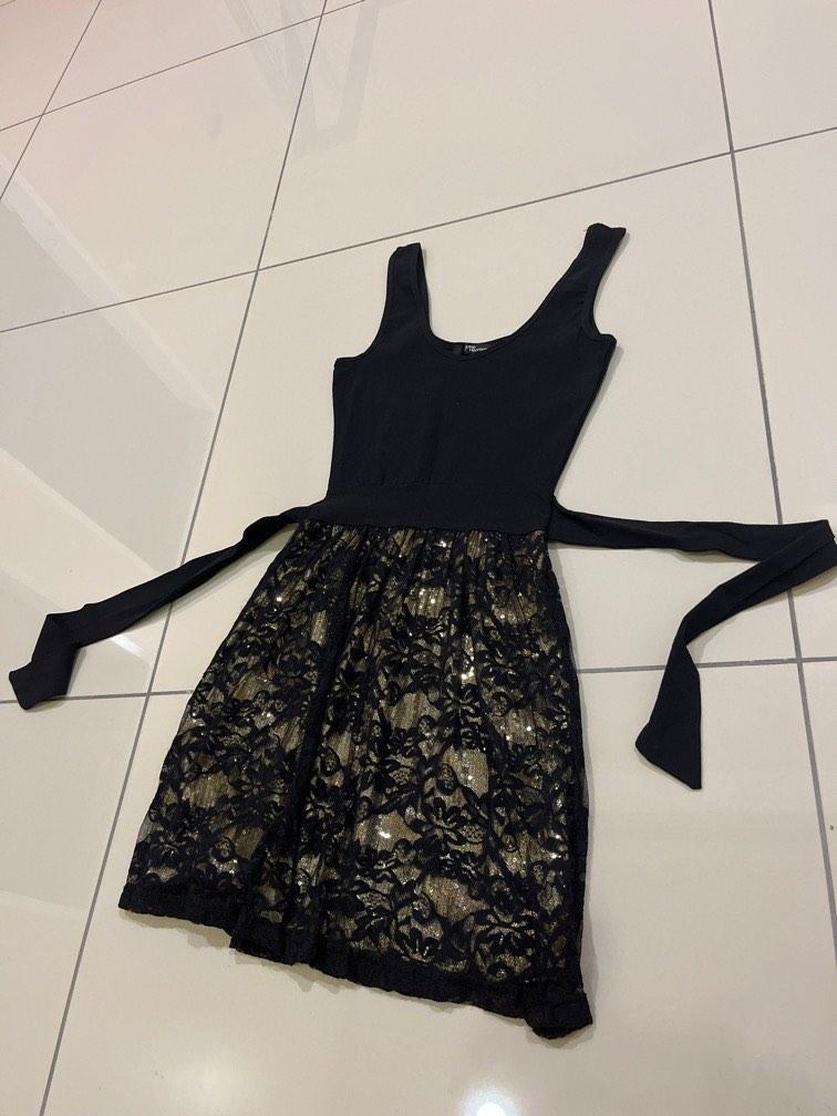 jane norman sequin dress JANE NORMAN GOLD SEQUENCE DRESS WITH A SLIT: PRICE:1900 DM FOR MORE INFO