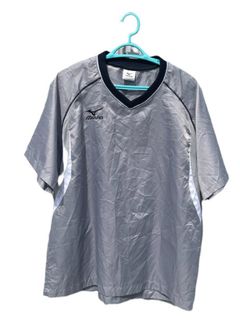 (Category: ) located in . Submitted by so6store (Listing ID 1182788107, Image 1). Description: .